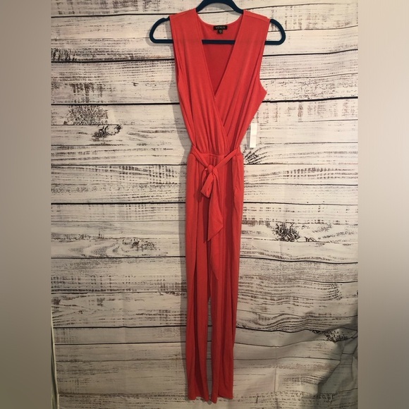 VENUS Vibrant Red V-Neck Top Wrap Tie Jumpsuit size Small NWT - Picture 7 of 14
